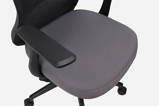 office task chair (2).jpg