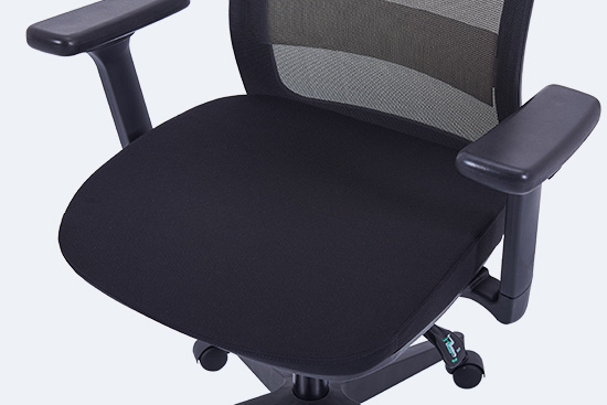 ergonomic mesh chair (3).jpg