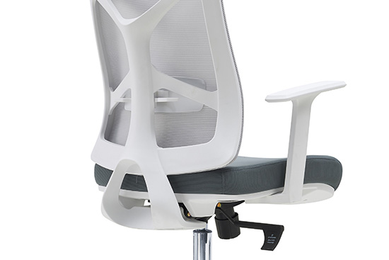 ergonomic executive chair (6).jpg